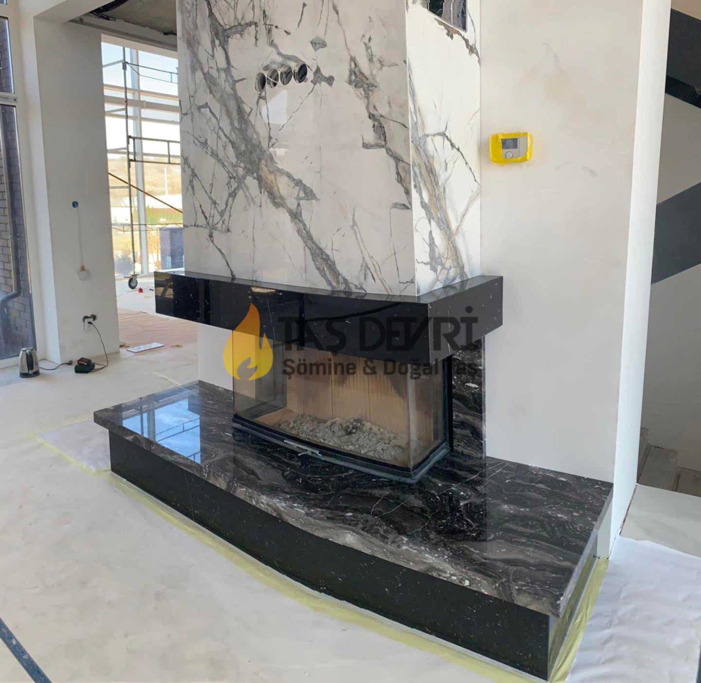 Üç Açık Odunlu Şömine 2